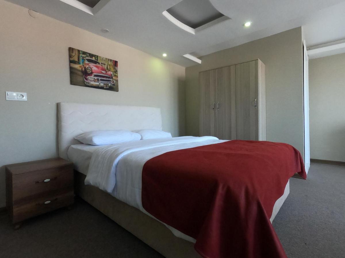 Cnr Otel Airport Istanbul Bagian luar foto