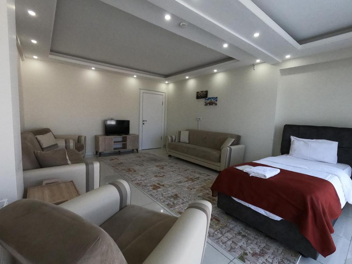 Cnr Otel Airport Istanbul Bagian luar foto
